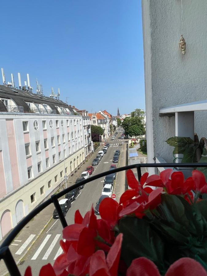 Guest Room "We Are With You In This Flat" Strasbourg Exterior photo